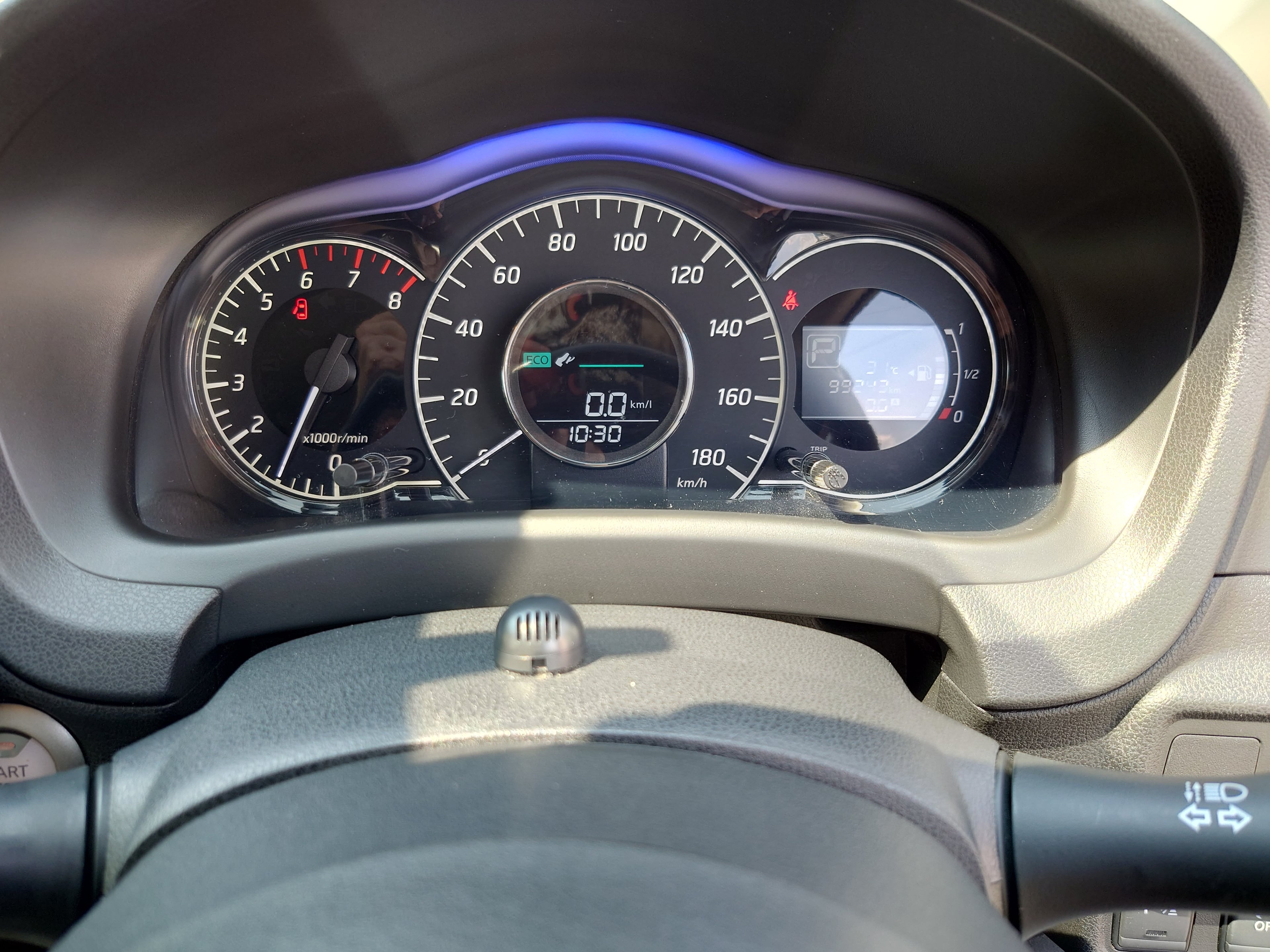 日産 ノート・E12の公開記事に掲載された写真