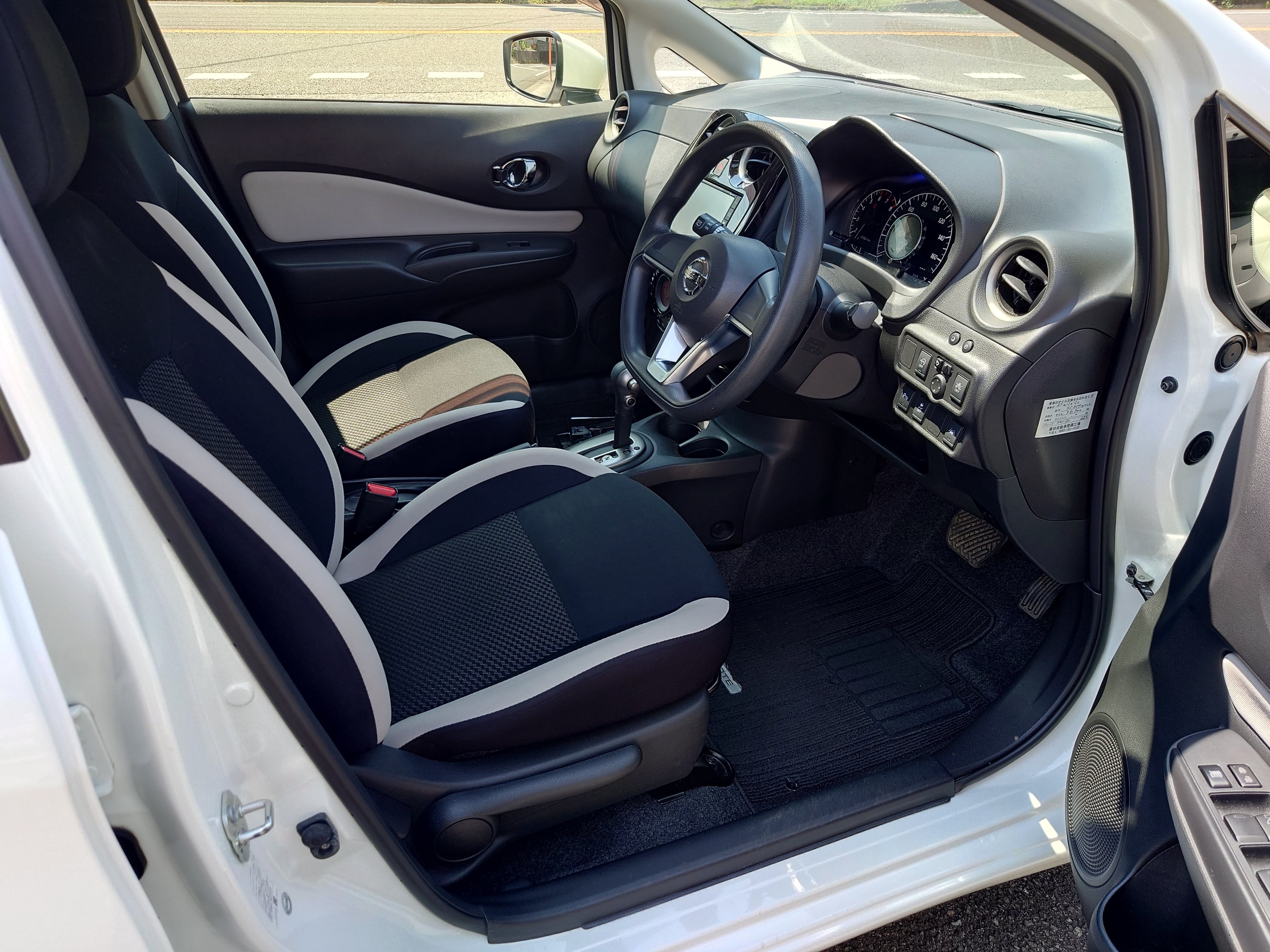 日産 ノート・E12の公開記事に掲載された写真