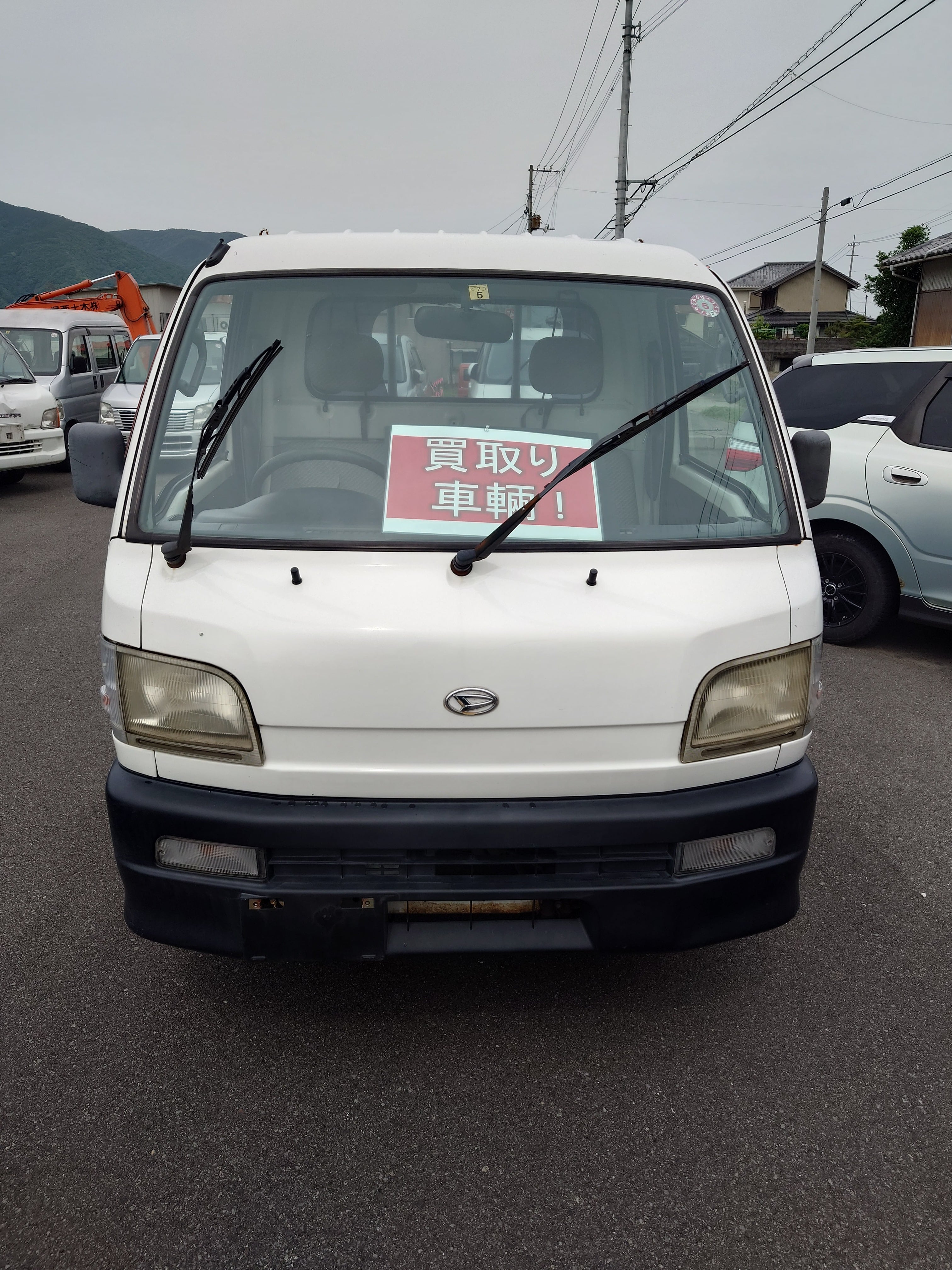 【徳島県三好郡】徳島県三好市のお客様よりDAIHATSUハイゼットトラック4WDを車買取ご成約しました🚘️