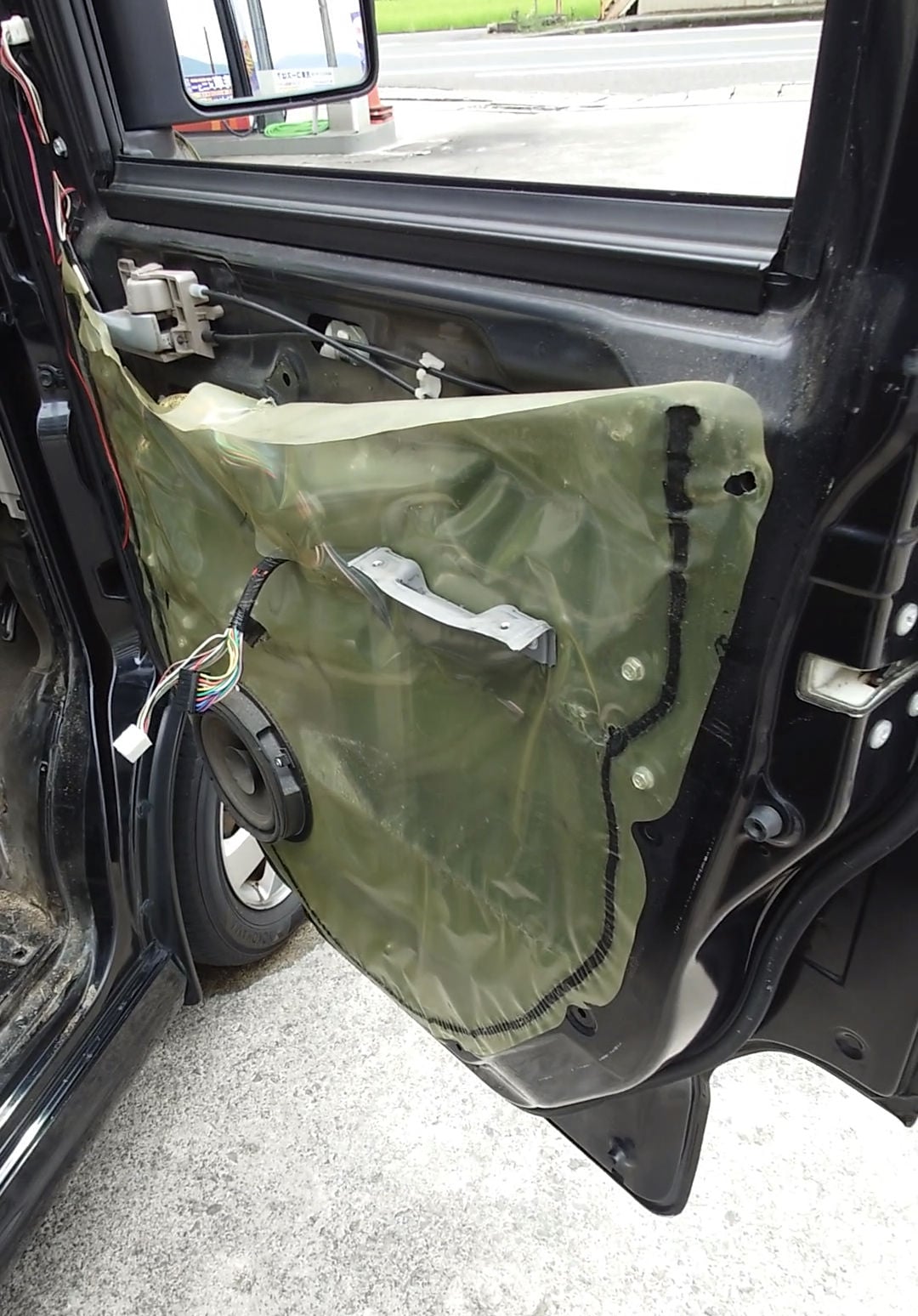 【徳島県三好郡】中古車販売用のエブリィワゴンを細部までクリーニング実施